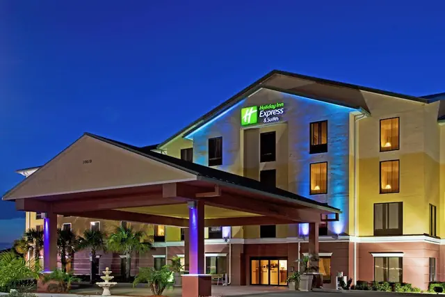 Photo 1 - Holiday Inn Express Hotel & Suites Port Richey by IHG