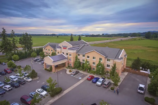 Photo 1 - Fairfield Inn & Suites by Marriott Burlington