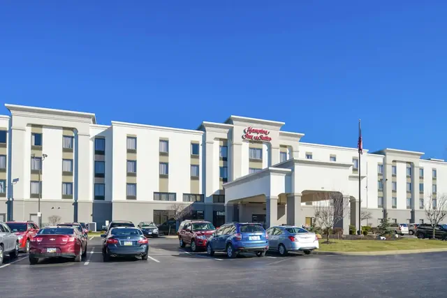 Photo 1 - Hampton Inn & Suites Wilmington