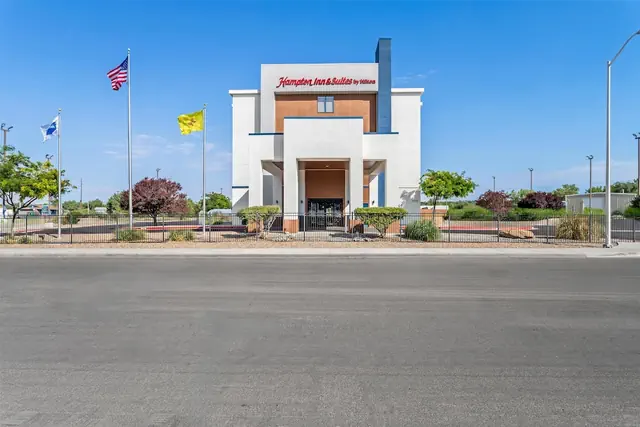 Photo 1 - Hampton Inn & Suites Farmington