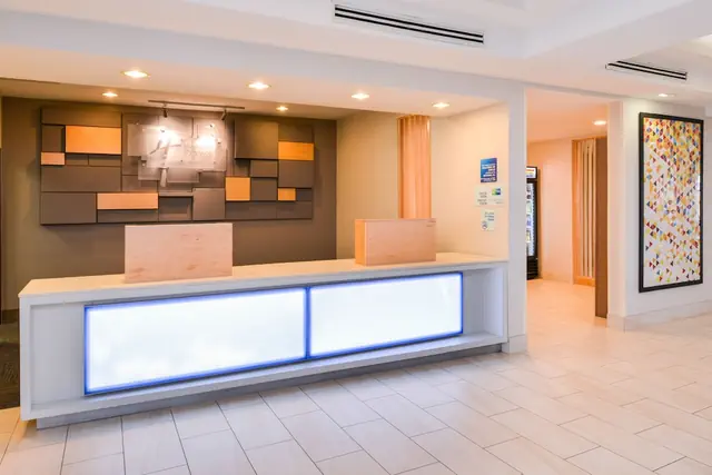 Photo 1 - Holiday Inn Express & Suites Parkersburg-Mineral Wells by IHG