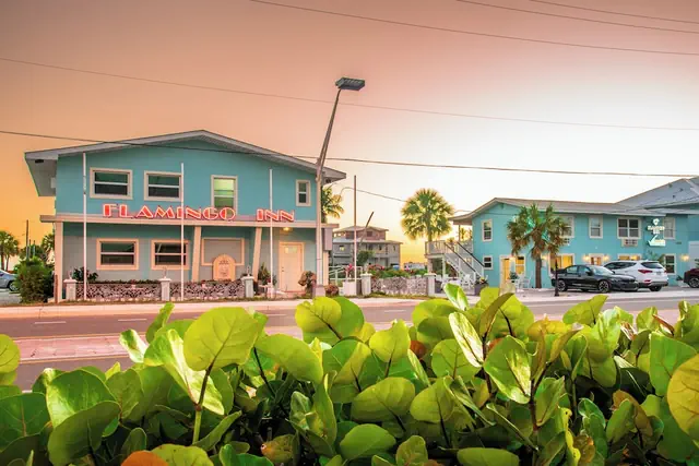 Photo 1 - Flamingo Inn