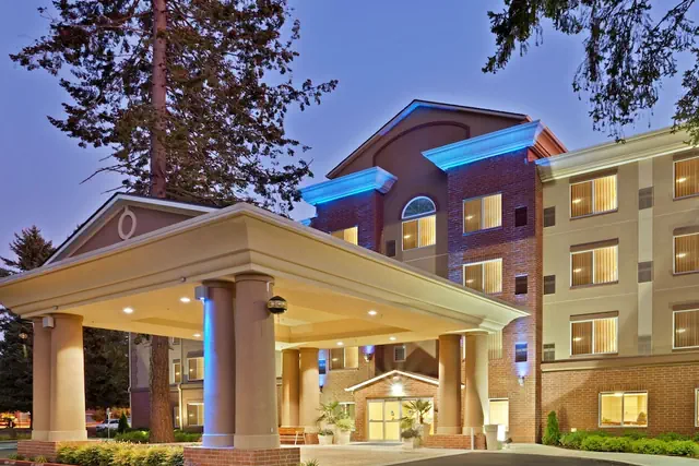 Photo 1 - Holiday Inn Express & Suites Lacey – Olympia by IHG