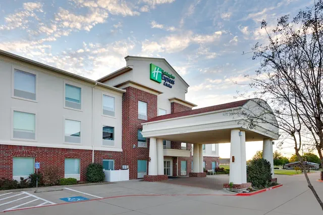 Photo 1 - Holiday Inn Express Hotel & Suites Cleburne by IHG
