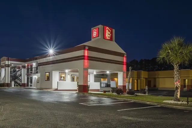 Photo 1 - Red Roof Inn Walterboro