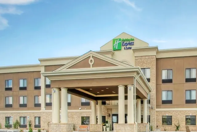 Photo 1 - Holiday Inn Express Hotel & Suites Las Vegas by IHG