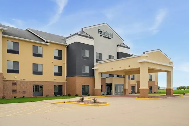 Photo 1 - Fairfield Inn & Suites by Marriott Bloomington