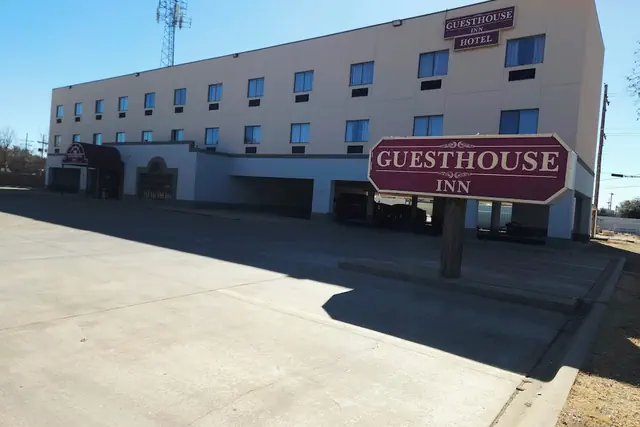Photo 1 - Guest House Inn