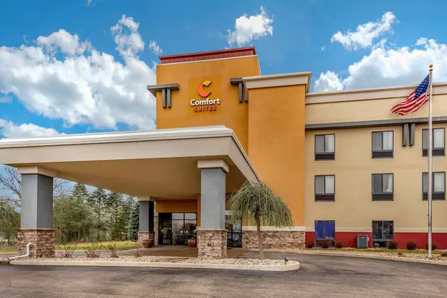 Photo 1 - Comfort Suites Elkhart South