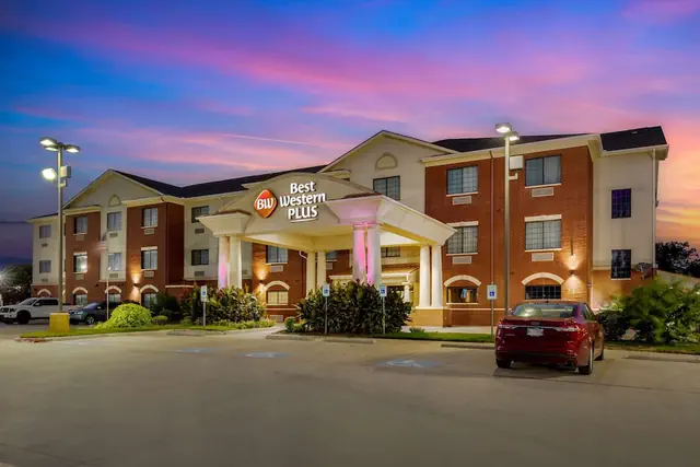 Photo 1 - Best Western Plus Sweetwater Inn & Suites