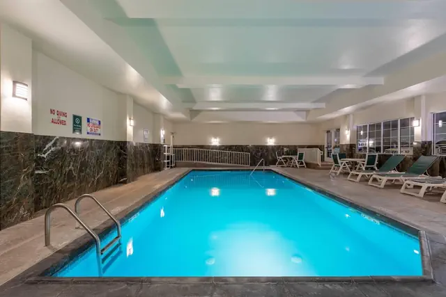 Photo 1 - La Quinta Inn & Suites by Wyndham Dodge City
