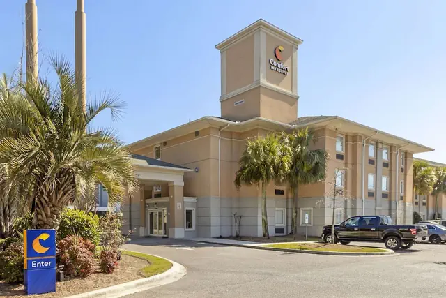 Photo 1 - Comfort Inn & Suites Charleston Airport Convention Center