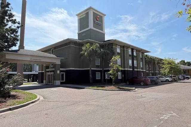 Photo 1 - Comfort Inn & Suites Charleston Airport Convention Center