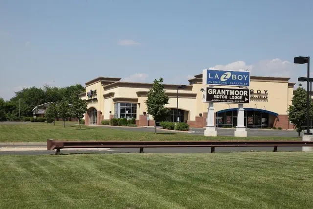 Photo 1 - Grantmoore Motor Lodge