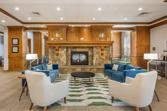 Photo 1 - Hampton Inn & Suites Coeur d' Alene