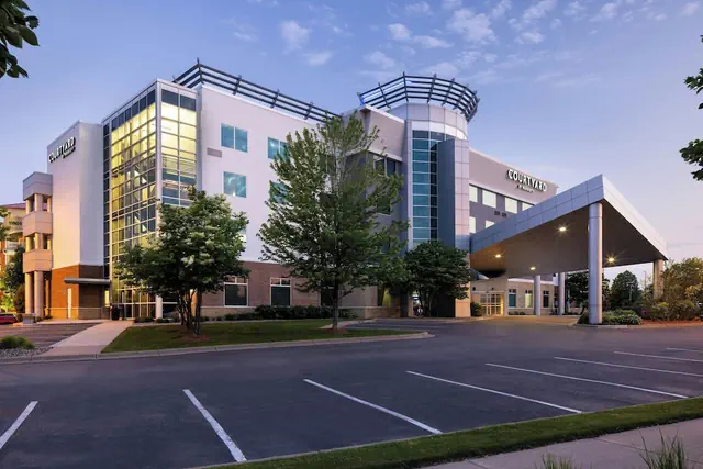 Photo 1 - Courtyard by Marriott Minneapolis Maple Grove/Arbor Lakes