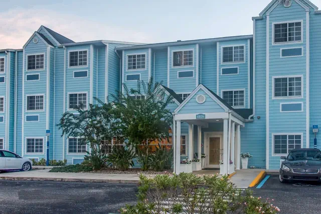 Photo 1 - Microtel Inn & Suites by Wyndham Port Charlotte/Punta Gorda
