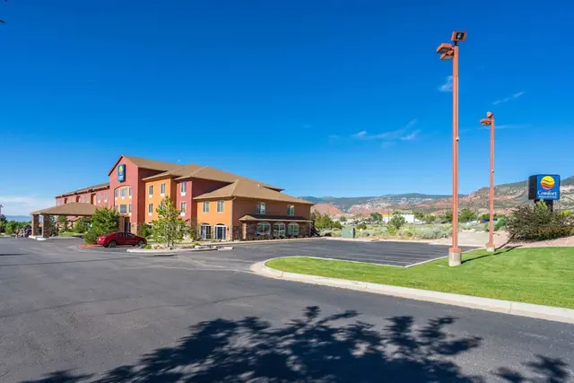 Photo 1 - Comfort Inn & Suites Cedar City South