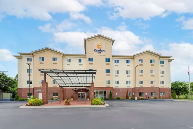 Photo 1 - Comfort Inn Huntsville Research Park
