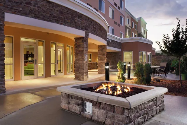 Photo 1 - Courtyard Marriott Ankeny
