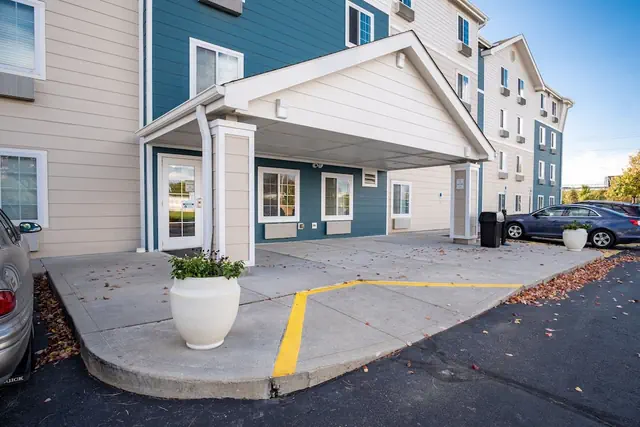 Photo 1 - WoodSpring Suites Columbus West - Hilliard