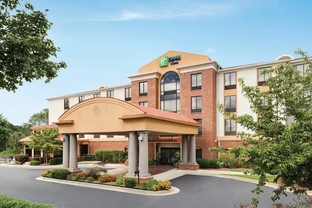 Photo 1 - Holiday Inn Express Hotel & Suites Lavonia by IHG