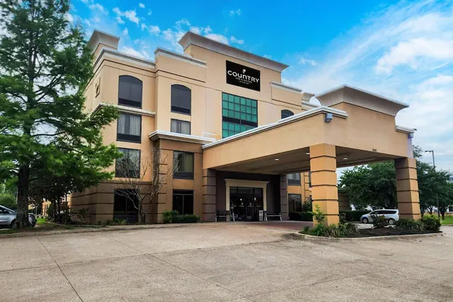 Photo 1 - Country Inn & Suites by Radisson, Tyler University Area