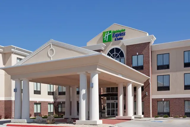Photo 1 - Holiday Inn Express & Suites Buffalo by IHG