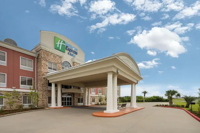 Photo 1 - Holiday Inn Express Hotel & Suites New Iberia - Avery Island by IHG