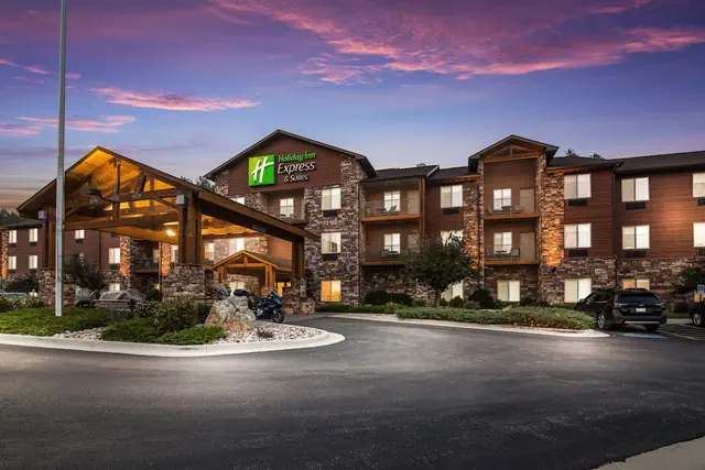 Photo 1 - Holiday Inn Express Hotel & Suites Custer by IHG