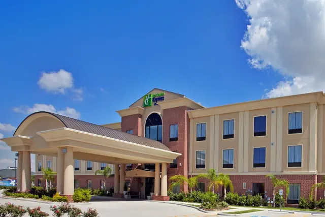 Photo 1 - Holiday Inn Express & Suites Deer Park by IHG