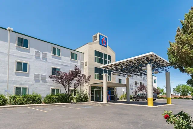 Photo 1 - Motel 6 Cedar City, UT