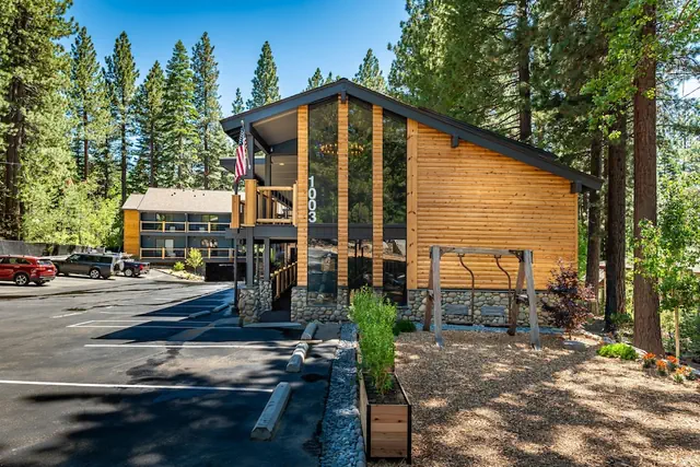 Photo 1 - The Incline Lodge