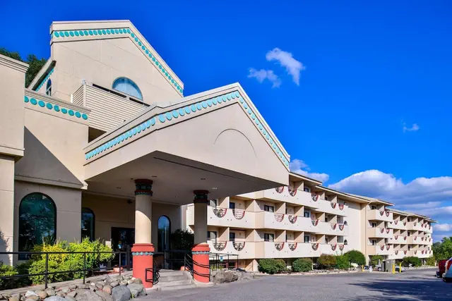 Photo 1 - Atlantis Family Waterpark Hotel, an Ascend Collection Hotel