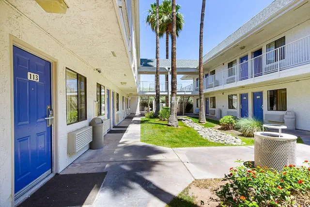 Photo 1 - Motel 6 Mesa, AZ - South