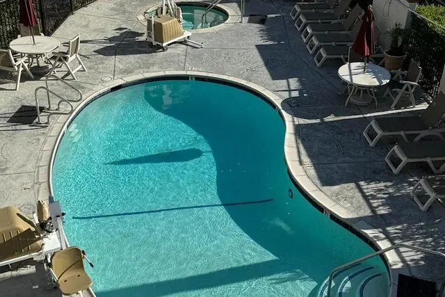 Photo 1 - Motel 6 Ventura, CA - South