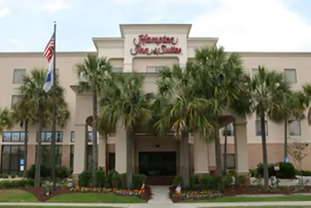 Photo 1 - Hampton Inn & Suites Valdosta/Conference Center