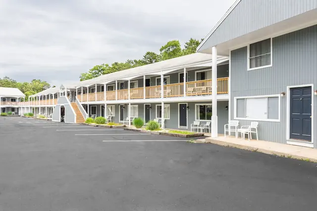 Photo 1 - Ocean Park Inn