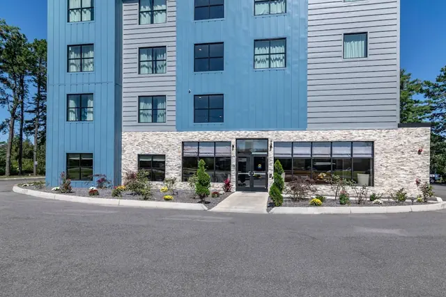 Photo 1 - Casco Bay Hotel Portland Airport - Maine Mall, an Ascend Collection Hotel