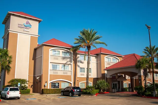 Photo 1 - Kemah Edgewater Hotel, SureStay Collection by Best Western