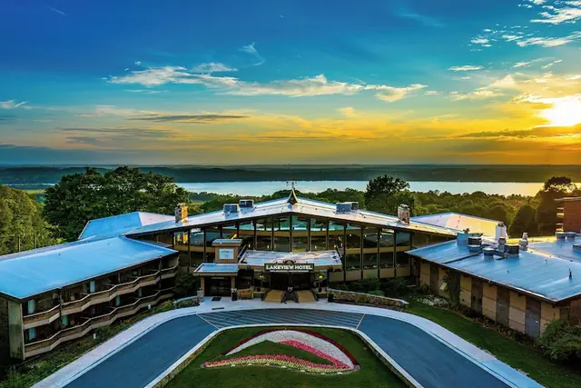 Photo 1 - The Lakeview Hotel, Shanty Creek Resort