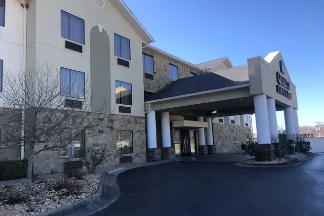 Photo 1 - Quality Inn & Suites Malvern