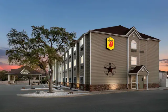 Photo 1 - Super 8 by Wyndham San Antonio Airport North