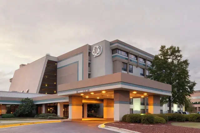 Photo 1 - DoubleTree by Hilton Hotel Augusta