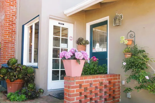 Photo 1 - Carmel Wayfarer Inn