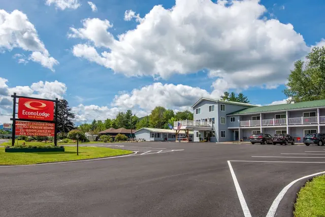 Photo 1 - Quality Inn & Suites Lincoln I-93