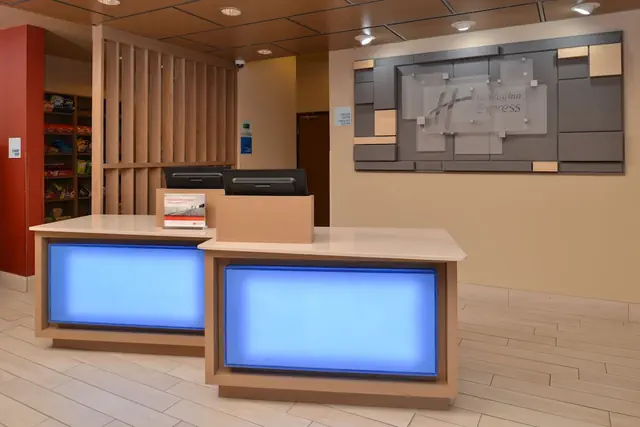 Photo 1 - Holiday Inn Express Bernalillo by IHG