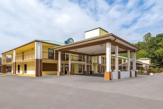Photo 1 - Days Inn by Wyndham Murphy