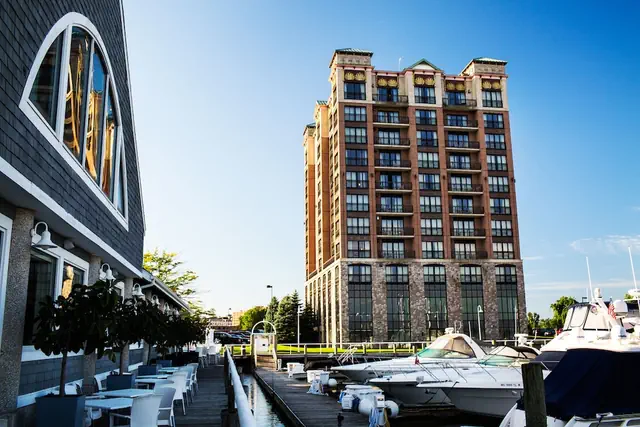Photo 1 - Shoreline Inn & Conference Center, an Ascend Collection Hotel