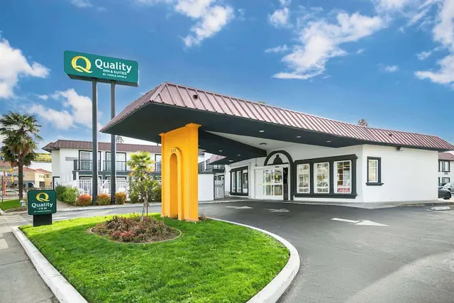 Photo 1 - Quality Inn & Suites Sacramento Downtown Area